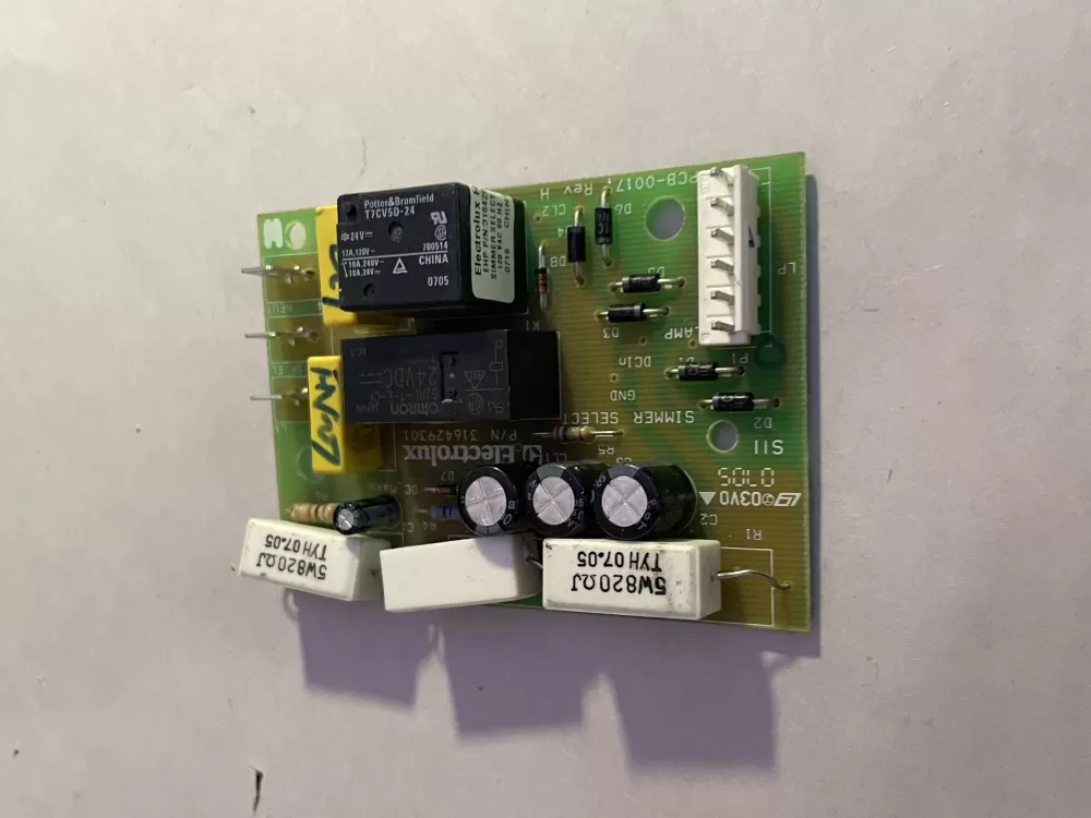 Kenmore 316429301 AP3837345 Oven Range Control Board AZ195752 | Wm819