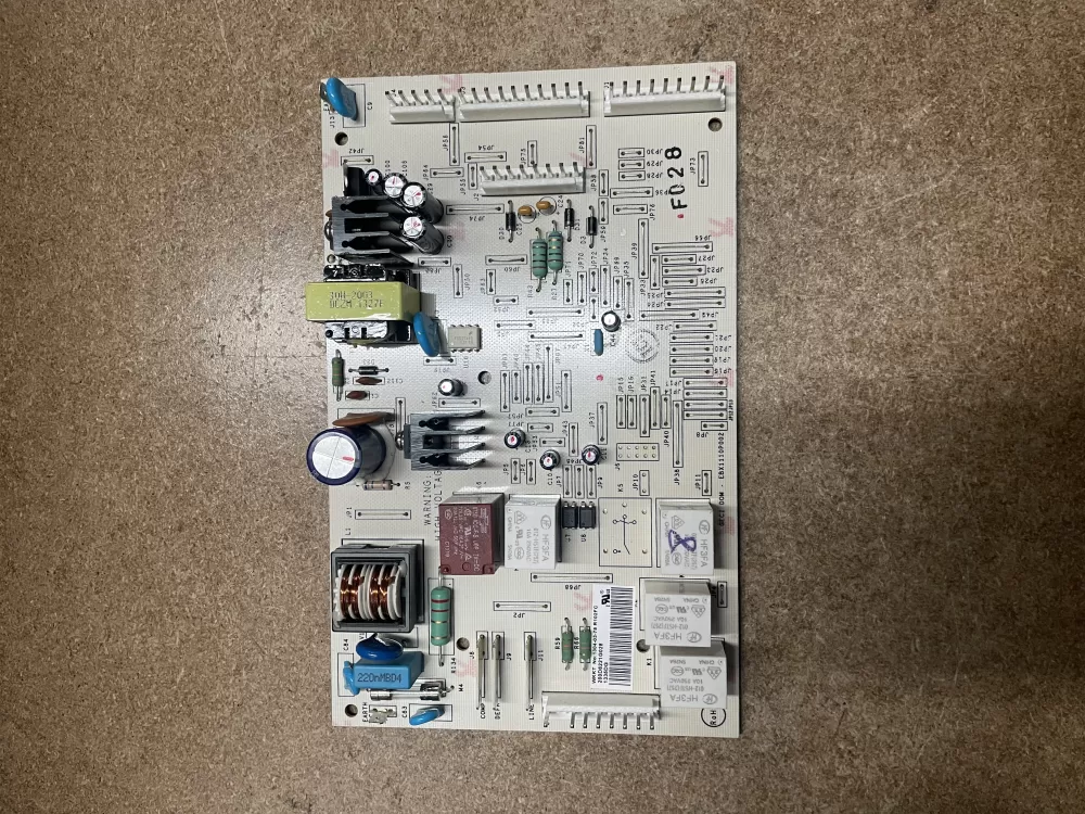 GE 200D6221G028 EBX1110P002 Refrigerator Control Board