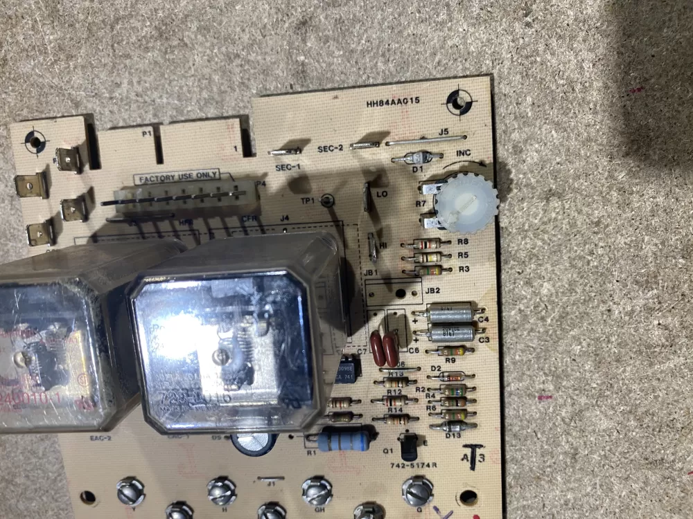 Carrier Bryant HH84AA015 Furnace Control Board AZ72943 | BK1364