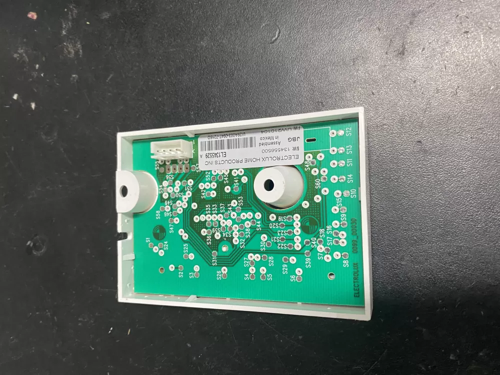 Electrolux EL1345529 A 1345529A Washer Control Board AZ24129 | BK763