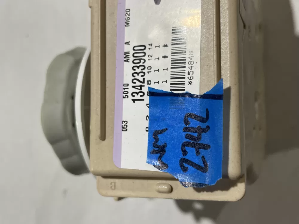 Frigidaire 134233900 M620 Washer Timer AZ186207 | Wm2742