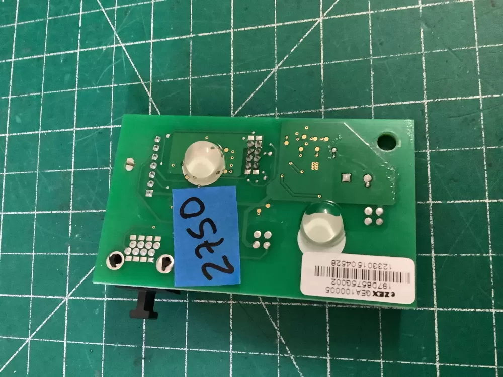 GE 197D8575G002 Refrigerator Control Board AZ187598 | NR2750