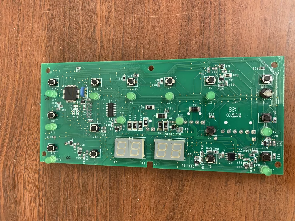 GE 200D7355G049 WR55X10779 Refrigerator Dispenser Control Board AZ33397 | BK1684