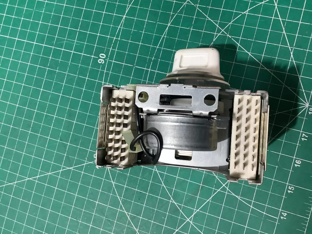 Speed Queen Washer Timer 202705 AZ193619 | ARV352