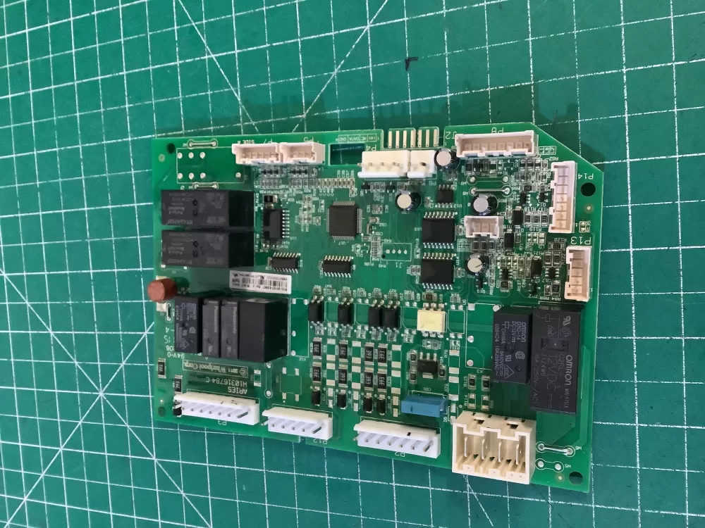 Whirlpool  KitchenAid  Kenmore  Jenn-Air W10743957 WPW10743957 PS11757364 Refrigerator Control Board