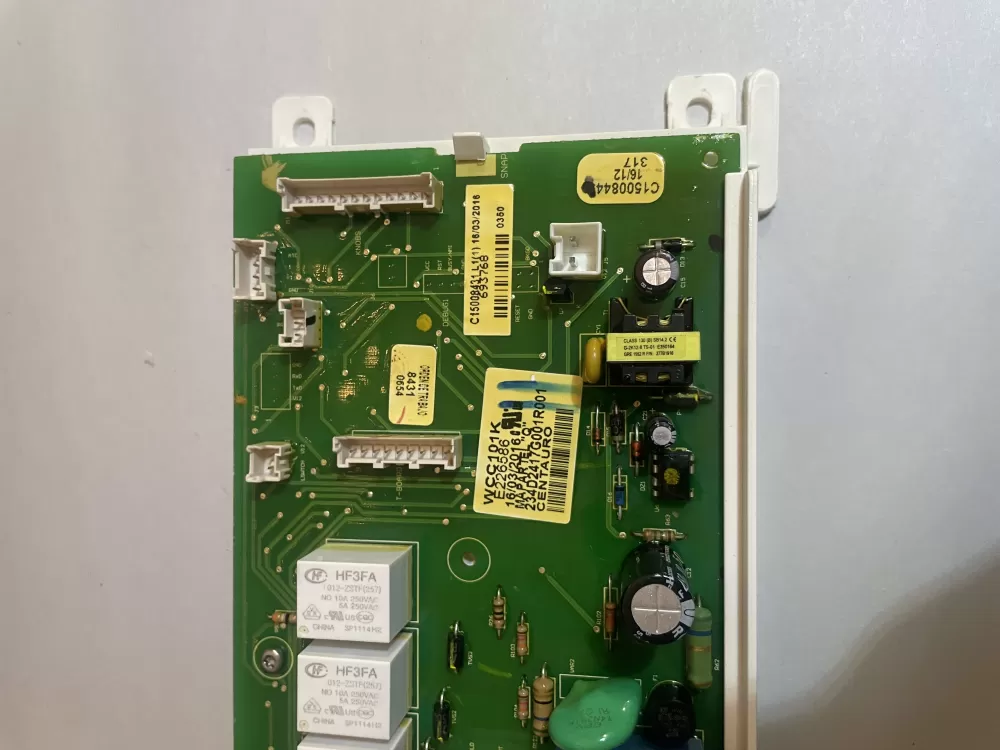GE Hotpoint WCC101K Washer Control Board AZ191838 | KM2489