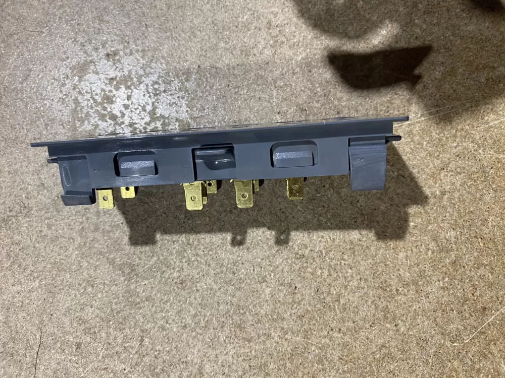 Whirlpool Maytag 2198621 Refrigerator Control Board Dispenser AZ66202 | BK2054