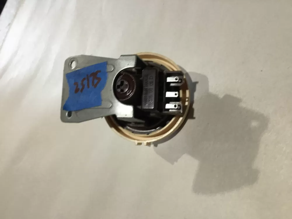 LG 6601ER1006E Washer Pressure Switch AZ102174 | Sl152