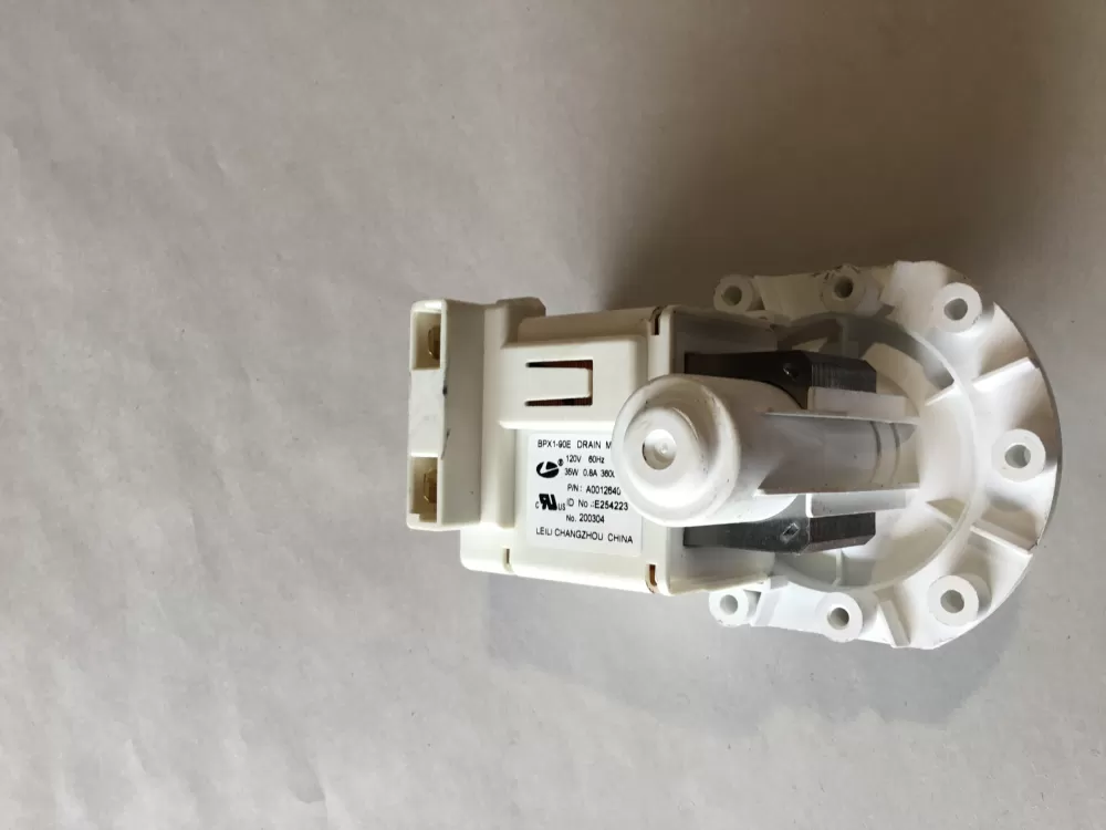 Crosley  Frigidaire  Kelvinator  Kenmore 154736201 5304492415 A00126401 Dishwasher Drain Pump