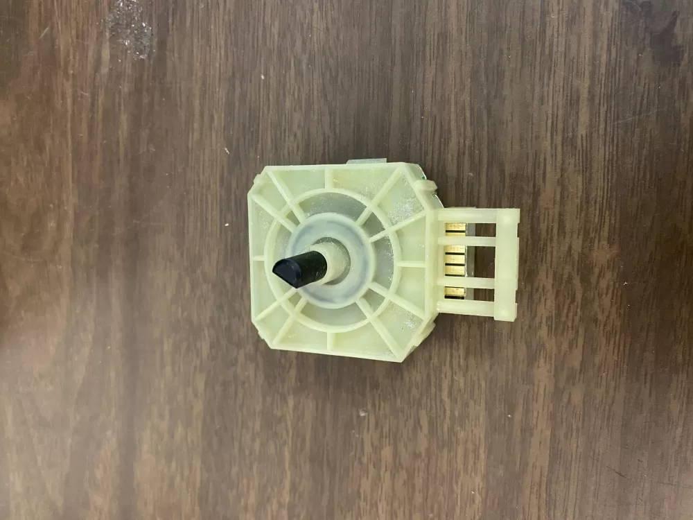 Frigidaire  Kenmore 137493400 Washer Control Board Switch