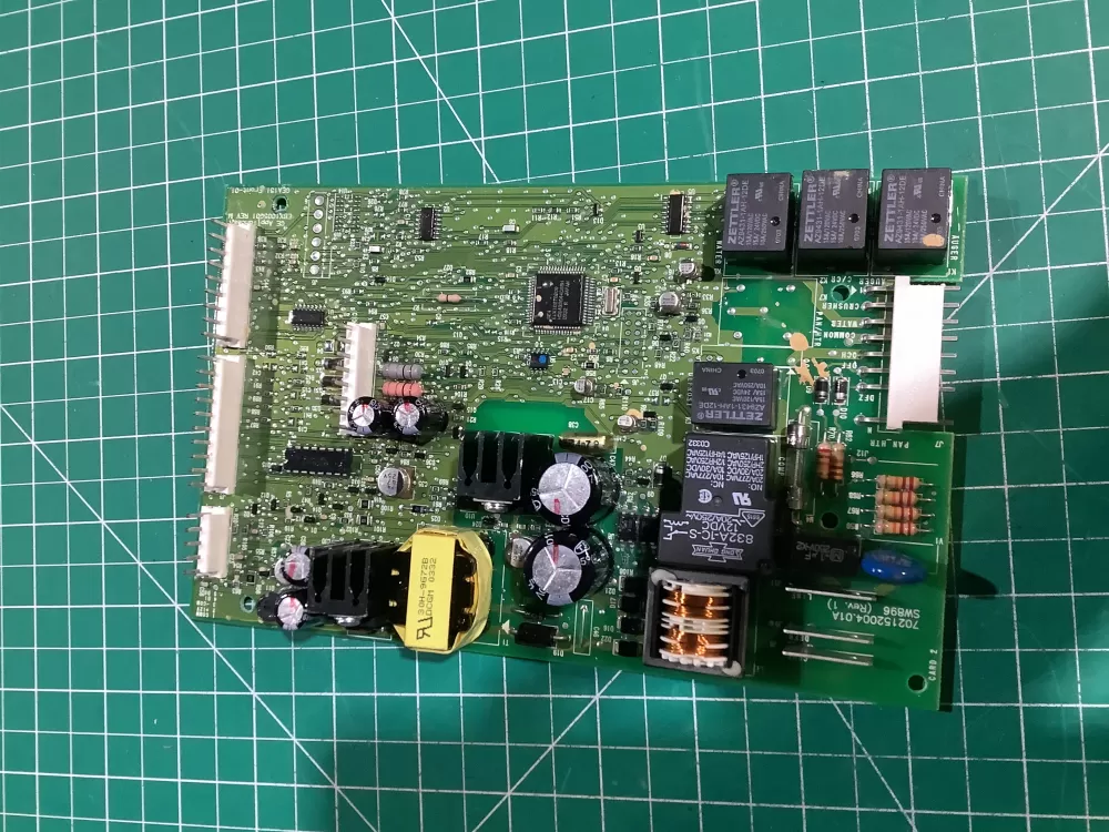 GE WR55X10942 Refrigerator Control Board Main For Green AZ150682 | NR2494