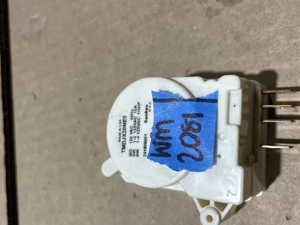 Frigidaire Kenmore 215846604 Refrigerator Defrost Timer AZ79371 | Wm2081