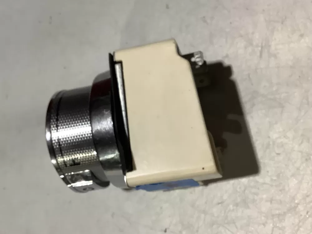 Jenn Air  Kenmore  Kitchen Aid  Maytag  Whirlpool W10578768 W10911303 Range Control Board Infinite Switch