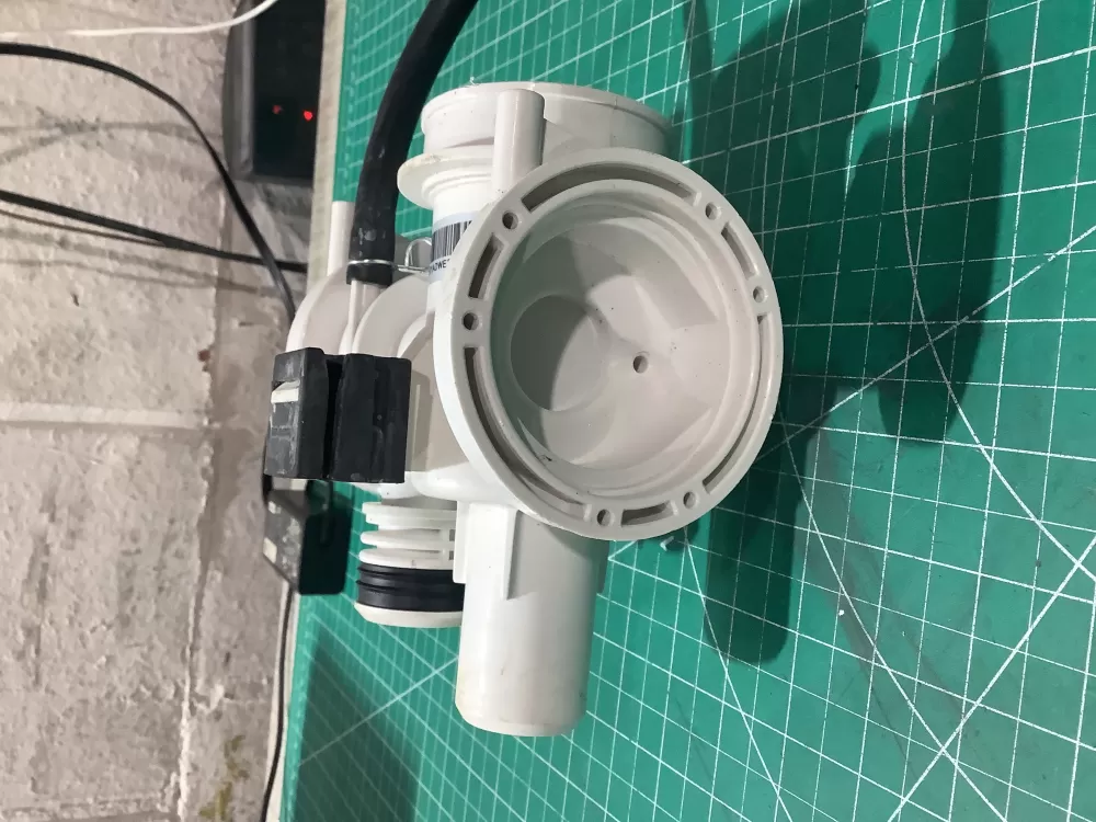Samsung Whirlpool PX3516 01 Washer Drain Pump AZ195633 | AR255