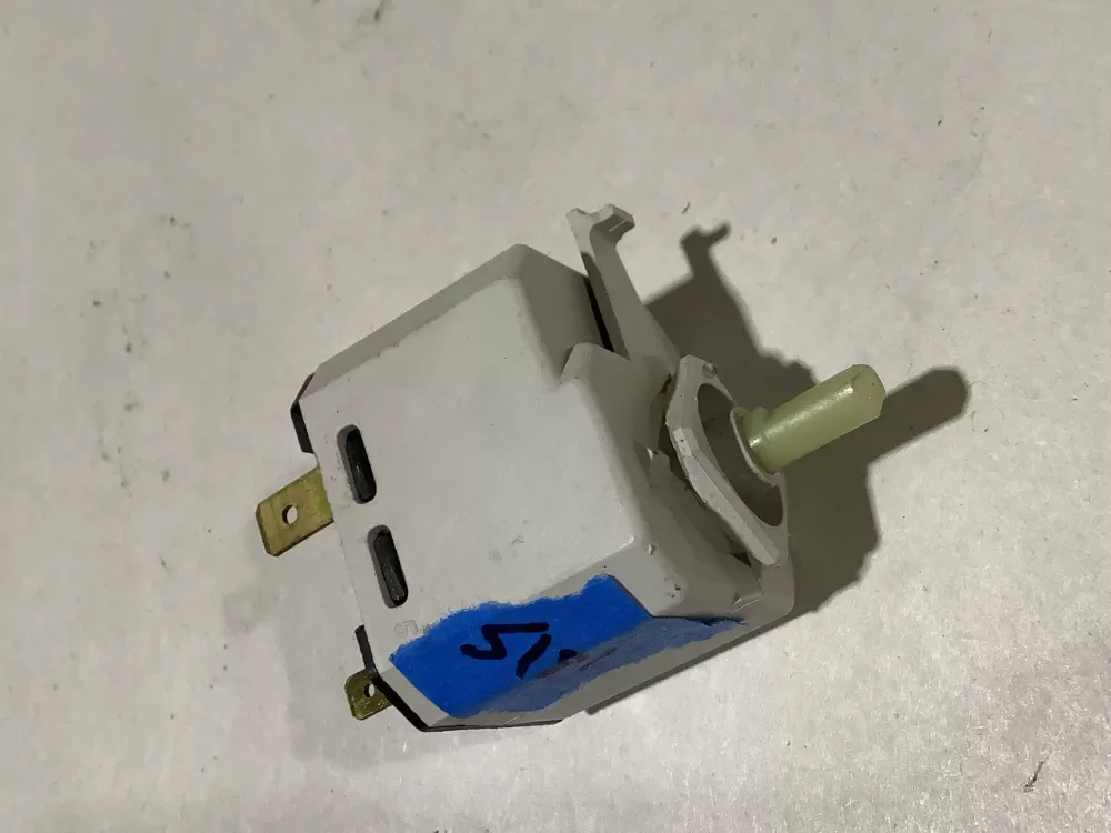 Maytag WP3404233 Dryer Crosley Inglis Start Switch AZ103042 | Sl81