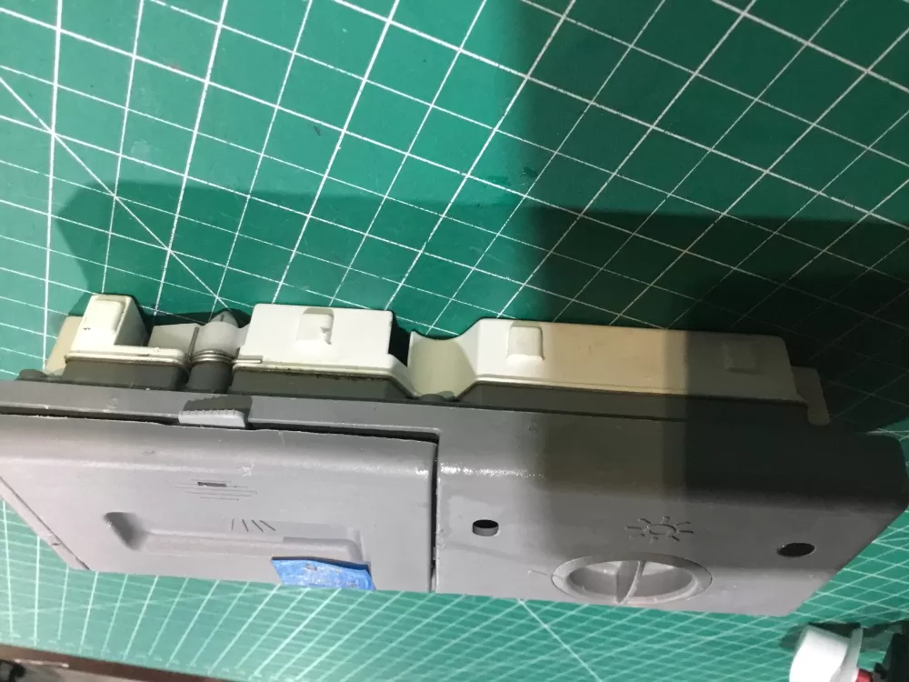 GE 100418 Dishwasher Soap Dispenser Cascade AZ157853 | SL119