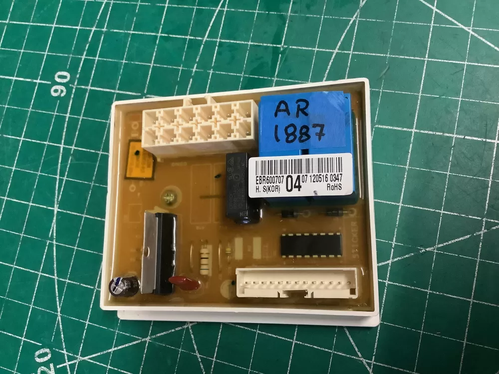 Kenmore LG EBR60070704 Refrigerator Control Board Dispenser AZ201499 | AR1887