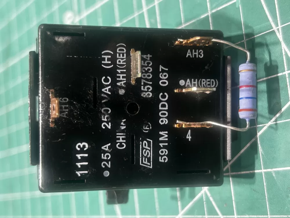 Whirlpool 8578354 Temperature Switch AZ169357 | Sl122