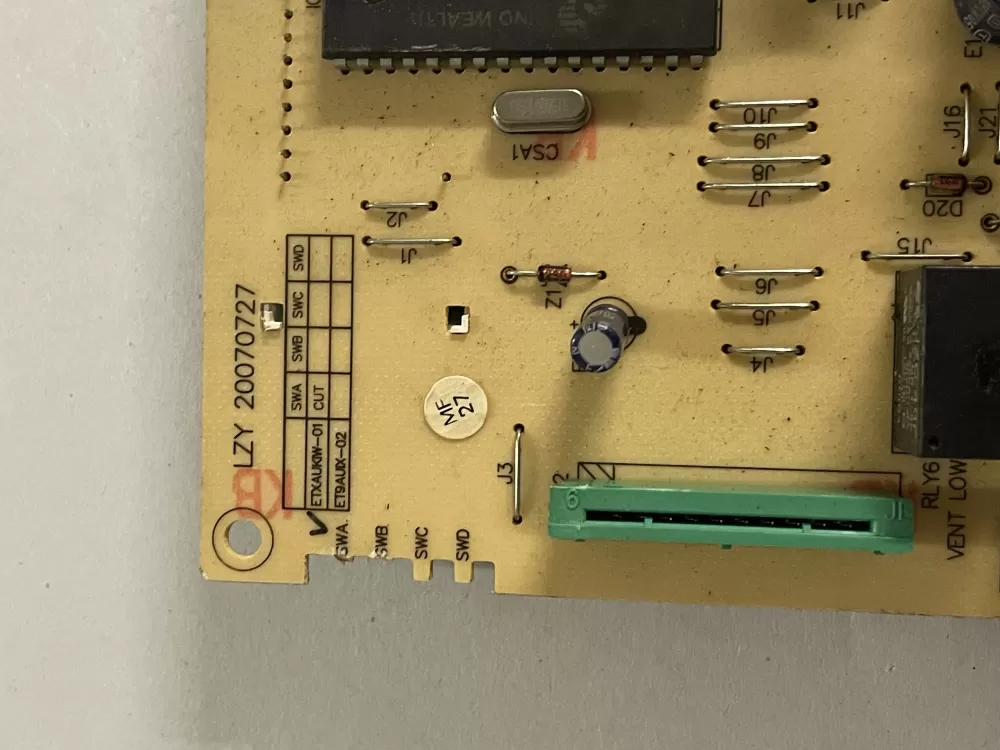 Frigidaire Control Board 20070727 AZ144548 | KM2423