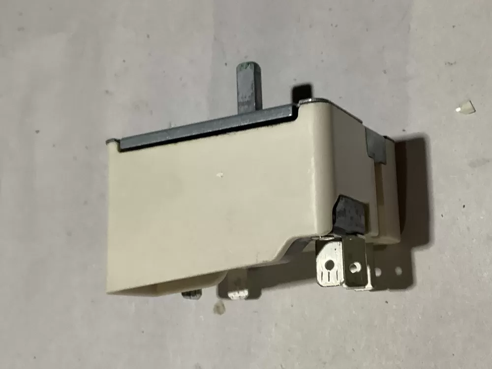 Maytag 7403P877-60 Range Infinite Switch Set Of 4 AZ131211 | Sl237
