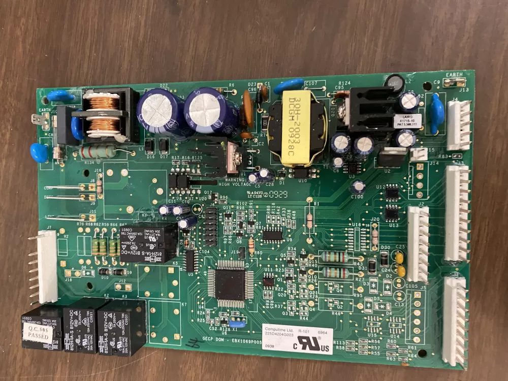 GE WR55X10968 EBX1069P005 225D4204G003 Refrigerator Control Board Main