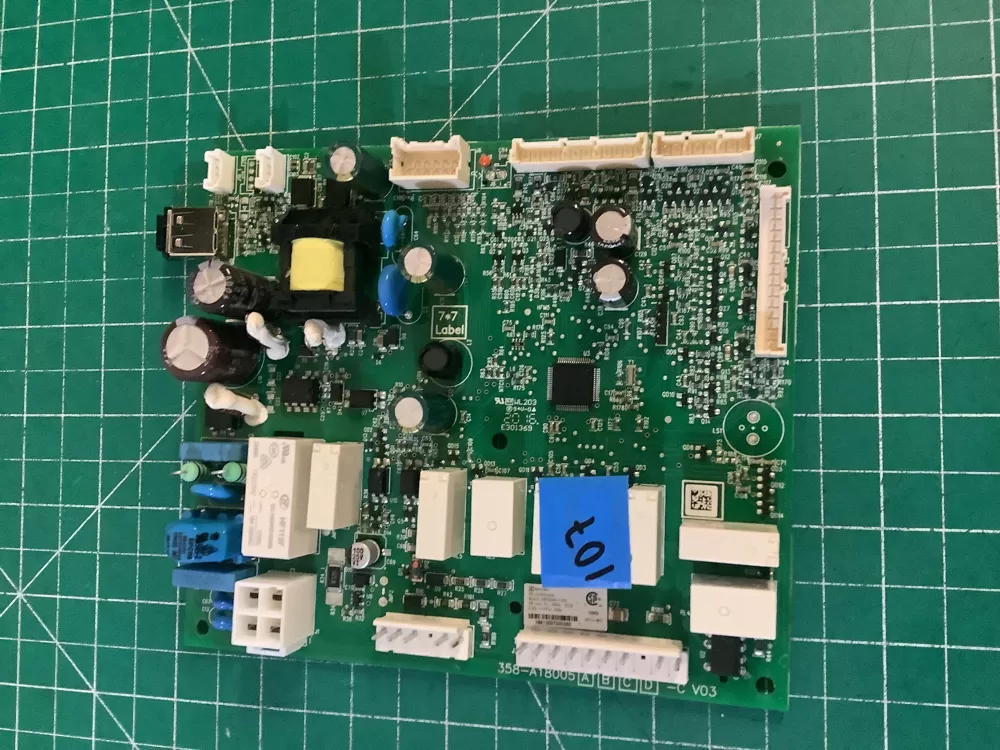 Frigidaire A16561204 Refrigerator Board AZ213034 | NR107