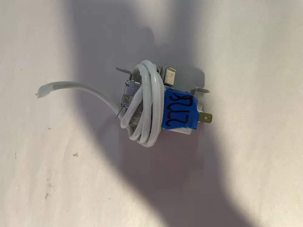 Frigidaire 3ART5VC170 Refrigerator Thermostat AZ198371 | KM2728