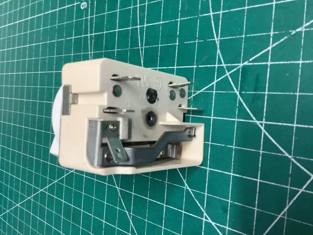GE Hotpoint Wb24t10029 Range Switch Infinite AZ201152 | SL176