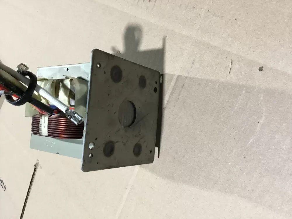 GE E212785 Microwave Transformer AZ89032 | SL127