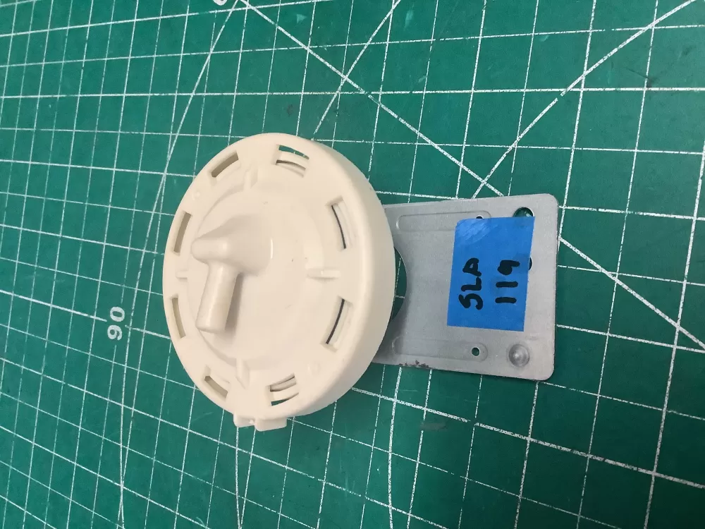 LG 6601ER1006E Washer Pressure Switch AZ205600 | SL119