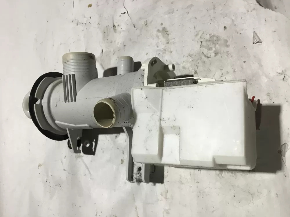 Electrolux 13276510 Case Pump AZ100838 | Sl116