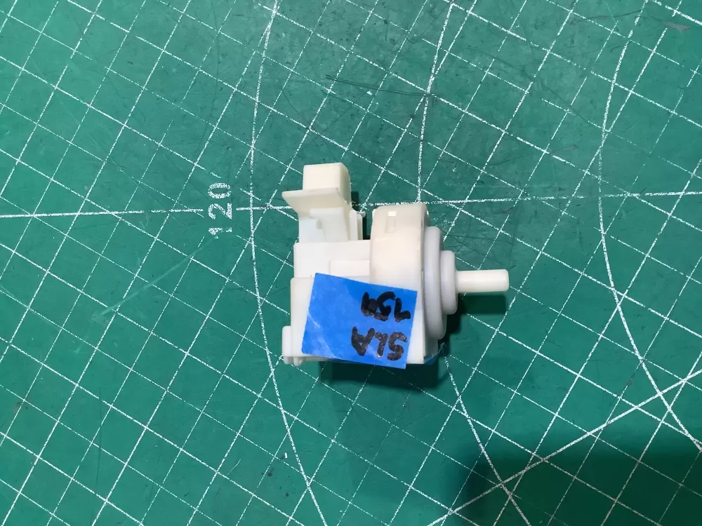 Frigidaire 5304505436 Washer Water Level Pressure Switch AZ230083 | SLA159