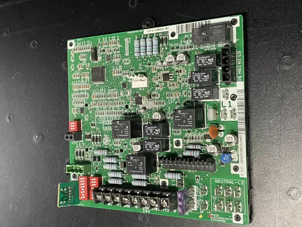 Carrier  Bryant CEPL130456-01 Furnace Control Board