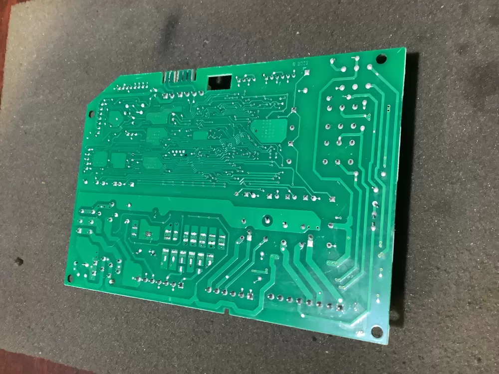 Whirlpool Maytag KitchenAid Kenmore Refrigerator Control Board AZ121142 | NR2227
