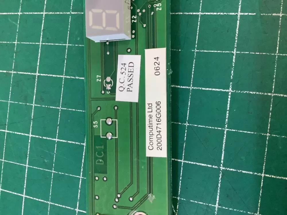 GE WR55X10389 Refrigerator User Interface Control Board AZ204102 | NR335