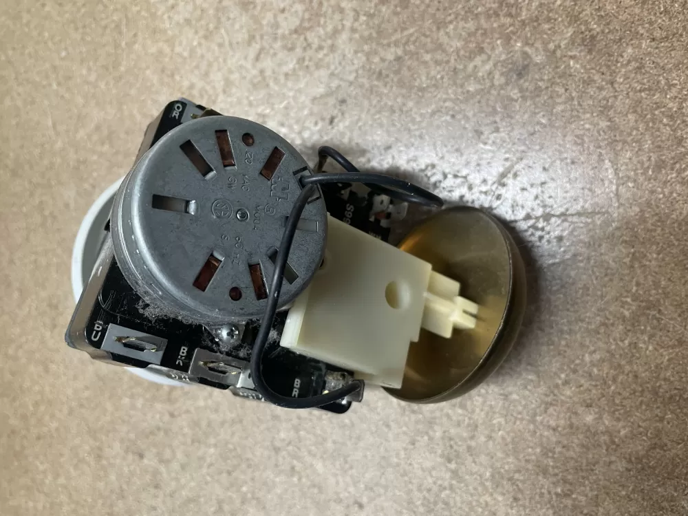 Whirlpool Kenmore Maytag Dryer 6 3702290 63702290 Timer AZ15328 | KM1309