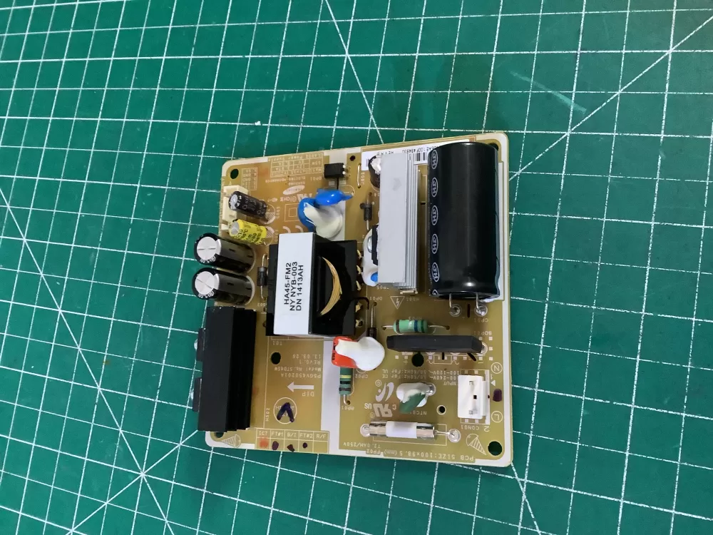Samsung DA92 00486A Refrigerator Control Board AZ184783 | NR2671