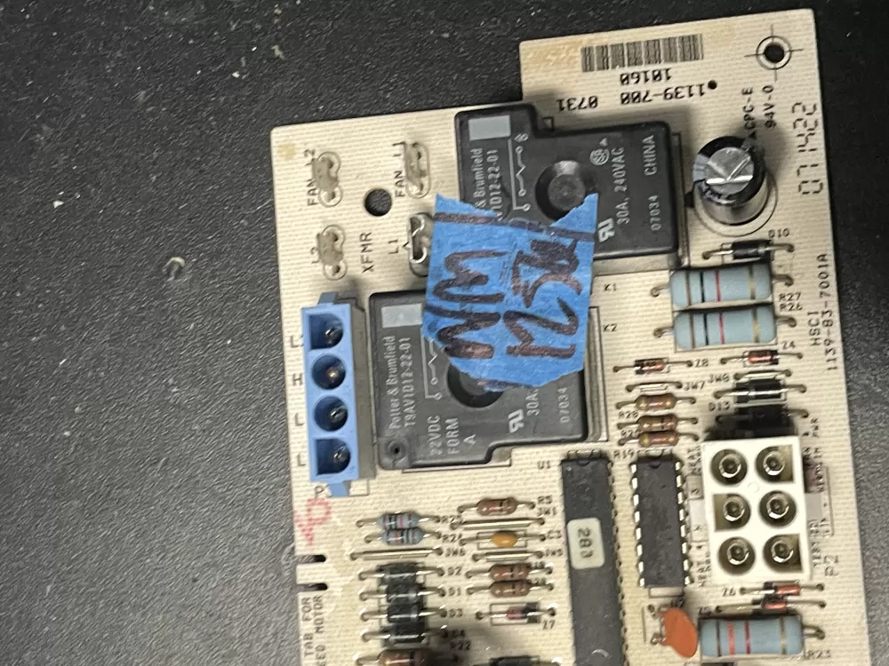 York Coleman 1139-700 1139-83-7002 Furnace Control Board AZ17664 | WM1256