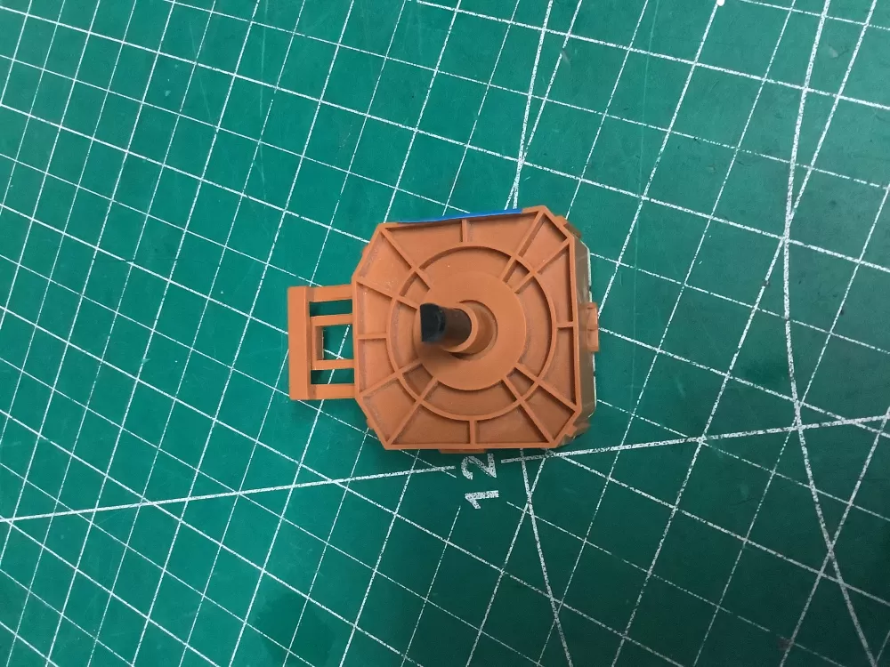 Kenmore  Frigidaire  Electrolux 137493300  AP5650536  2689023  PS5574046  EM3632-03 Washer Control Switch