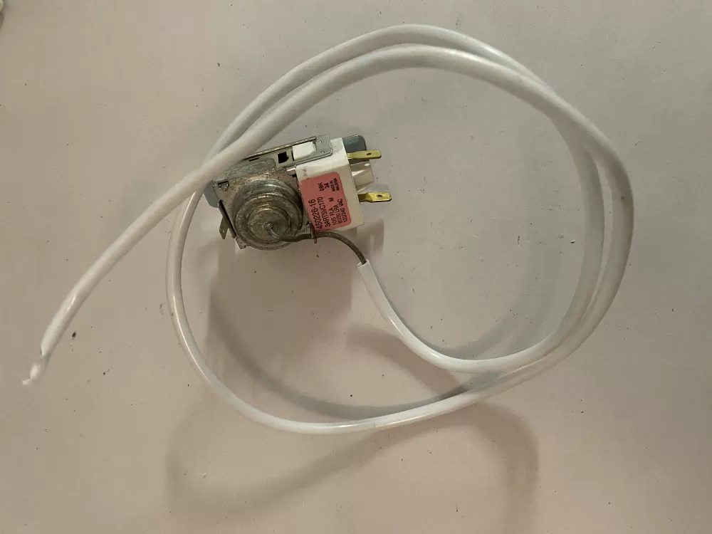 Electrolux  Frigidaire  Whirlpool  Maytag  Kenmore 450226-16 Refrigerator Thermostat
