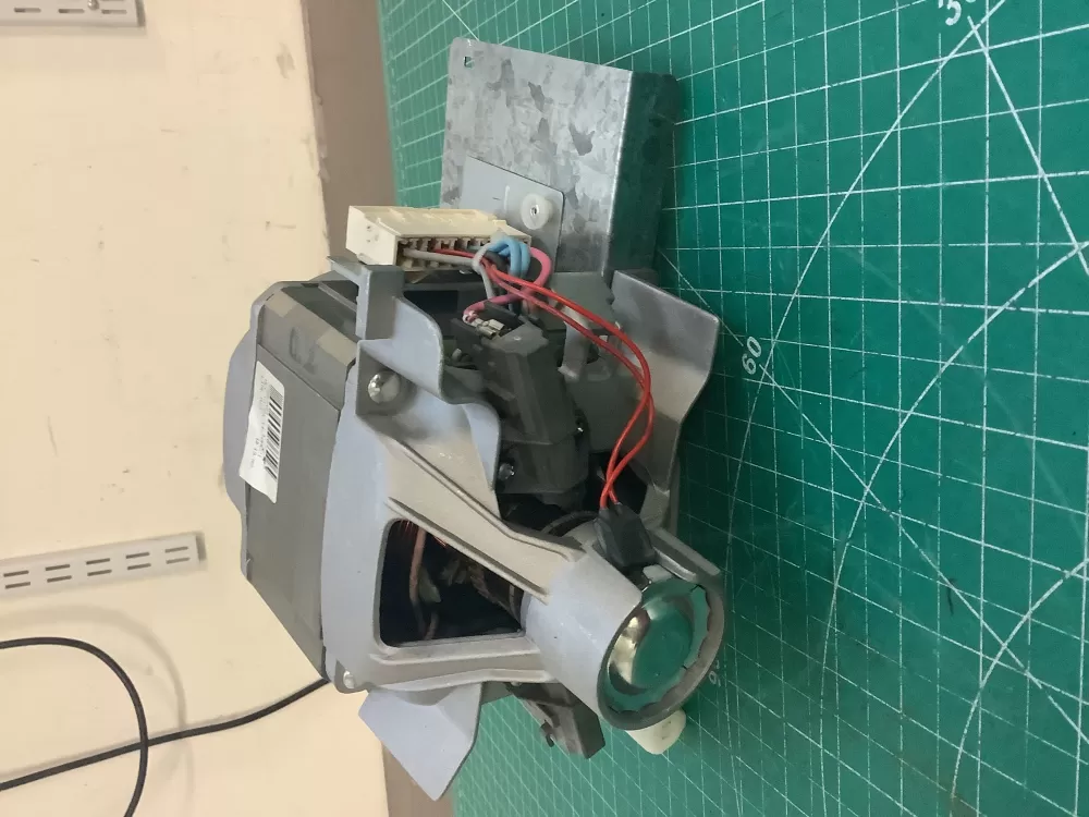 Whirlpool 461970428301 Washing Machine Drive Motor AZ221510 | SLA30