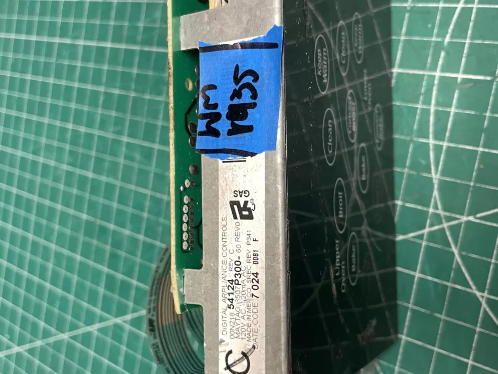 Maytag 8507P300-60 Range Double Oven Control Board AZ212190 | Wmv935