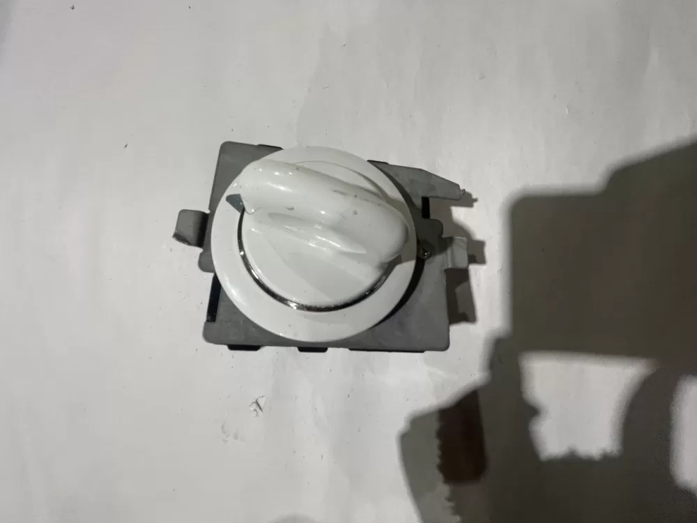 GE 572D520P023 WE4M284 Dryer Timer AZ188308 | KM2553