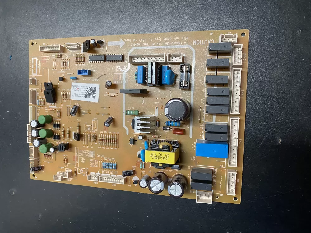 Kenmore  40301-0063402-07 Refrigerator Control Board