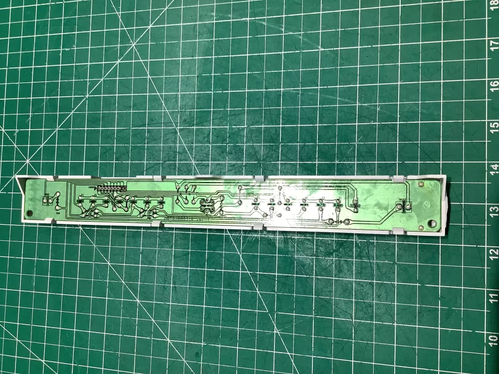 LG  Kenmore  GE  Whirlpool 6870JB8091A Refrigerator Control Board