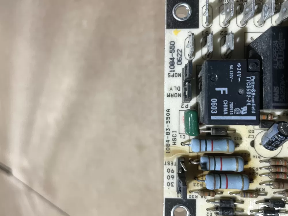 York Luxaire Coleman 1084-83-550 Heat Pump Defrost Board  AZ73792 | Wm1678