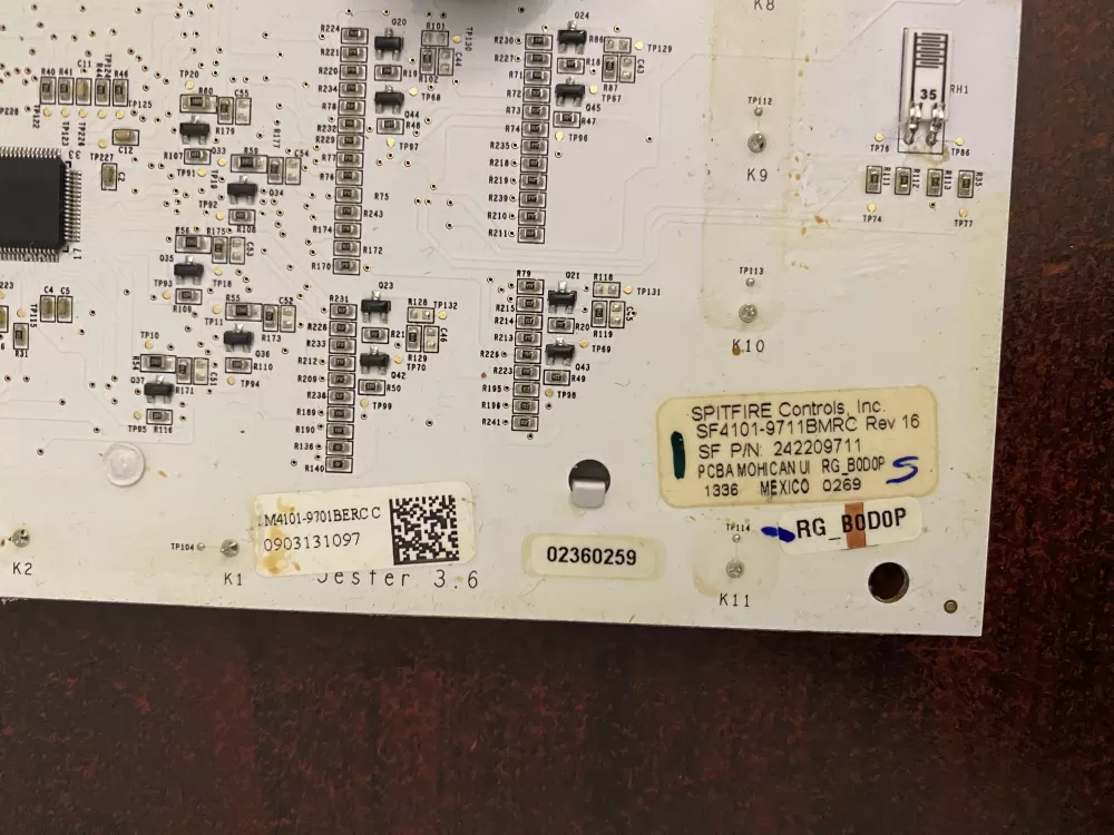 Electrolux 242209711 Refrigerator Control Board AZ93985 | BK1585