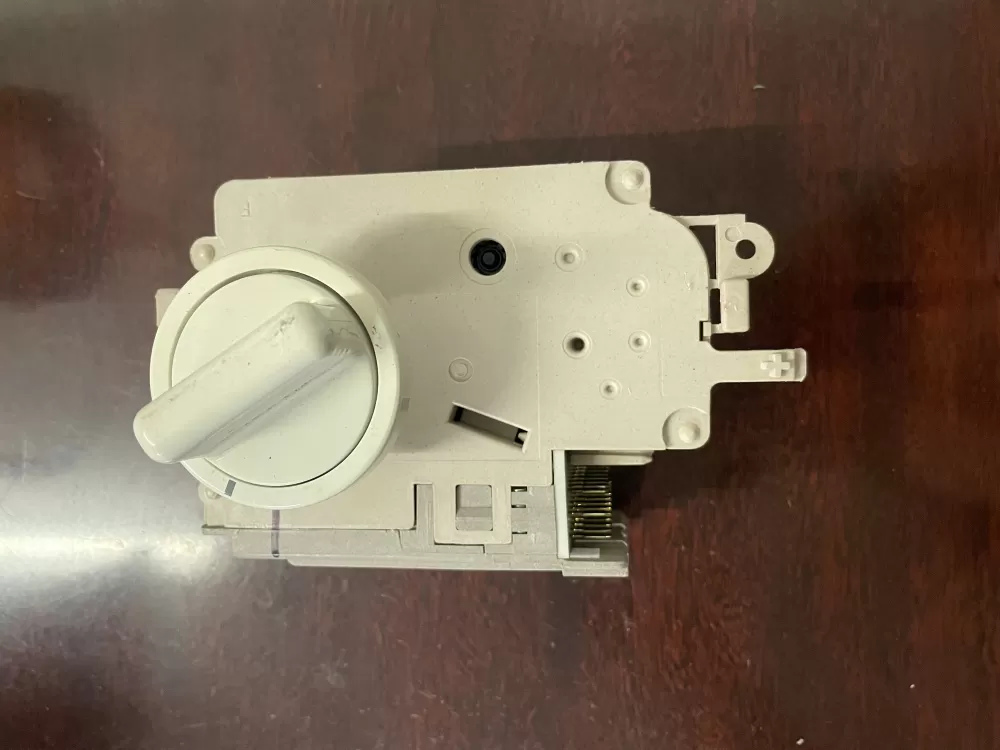 Frigidaire  GE  Kenmore 131758600B Washer Timer