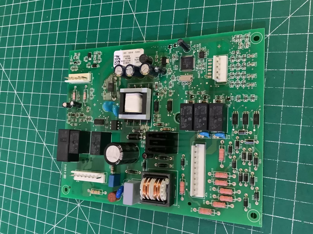 Whirlpool Maytag W10312695B Refrigerator Control Board AZ193855 | NR599