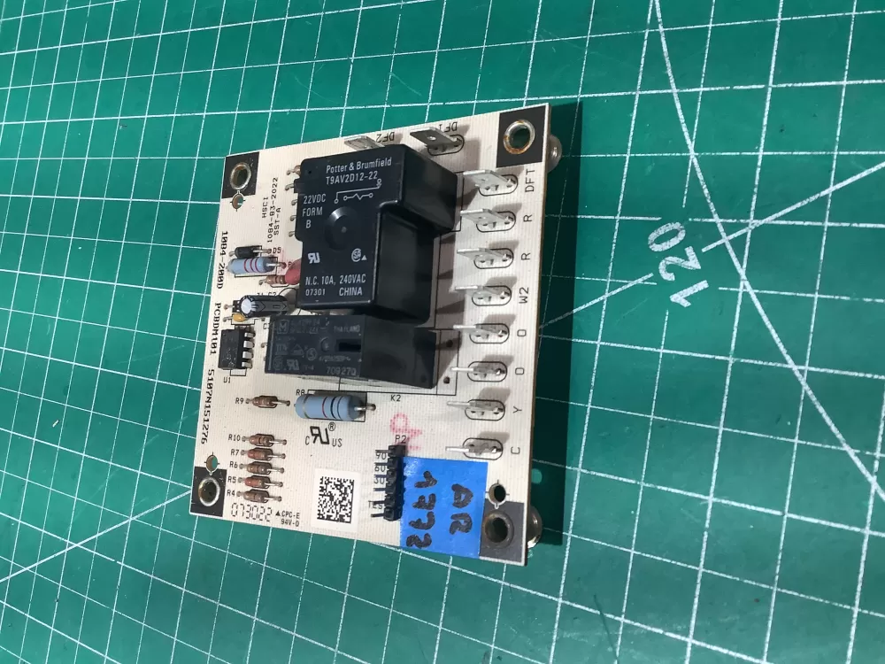 Goodman PCBDM101S Heat Pump Defrost Timer Control Board AZ190502 | AR1772